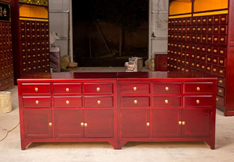 How to choose between a wooden medicine cabinet and a stainless steel medicine cabinet?